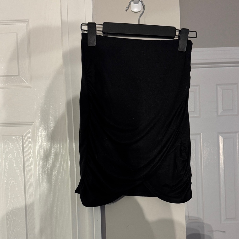 Windsor Black Ruched Pencil Mini Skirt